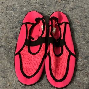 Women’s Pink Water Shoes